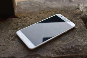 Samsung J7 Prime Libre impecable Permuto