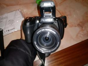 Vendo maquina fujifilm hs25exr