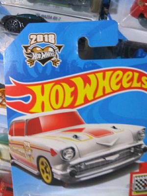 Autitos HOT WHEELS serie  Oferta $ 80