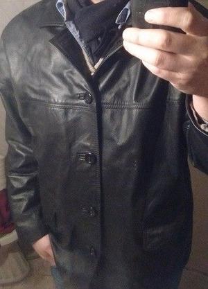 Campera de cuero negra sin uso nuevo, XL