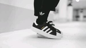 Zapatillas Adidas Superstar N°40