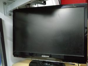 MONITOR LCD SAMSUNG 24" IMPECABLE!!