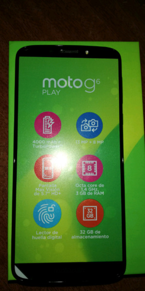 Moto G6 play