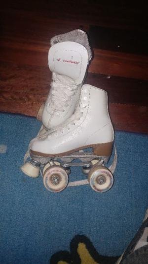 Vendo patines artísticos Landway. Poco uso, originales.