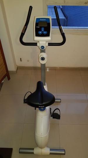 Bicicleta fija Reebok