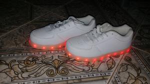 Zapatillas con luces nuevas