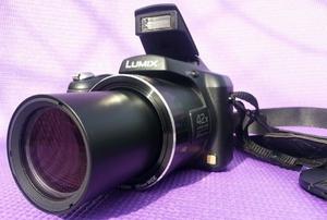 Cámara de Fotos Panasonic Lumix DCM-LZ40