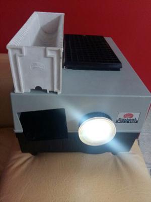 Proyector Braun Paximat Pico 150