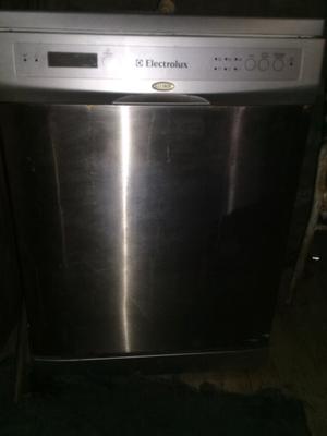 Vendo lavavajillas electrolux