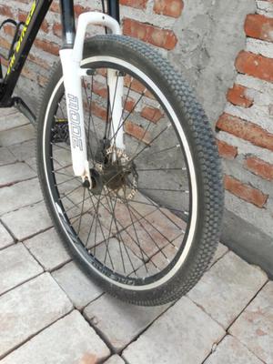 Bicicleta jm bikes mountain bike de aluminio rodado 26.