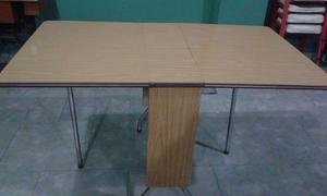 Mesa de formica plegable