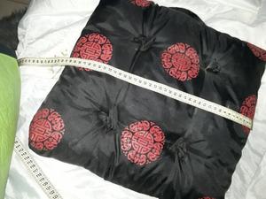 8 almohadones en seda pintada-estilo capitone con cinta para