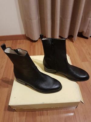 Vendo botas cuero Laubert talla 40 nuevas