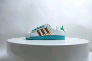 Zapatillas adidas superstar originals a pedido con seña 50