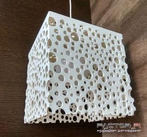 Lampara Colgante en PVC Diseños Modernos apta leds 26x26 cm