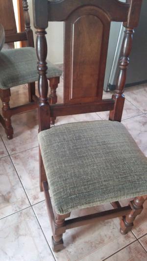 Juego de sillas de algarrobo tablero tapizadas como nuevas