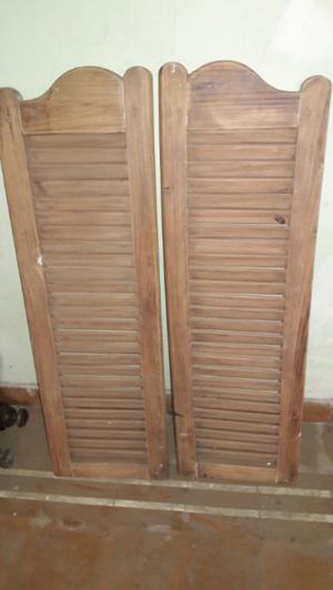 Puertas vaqueras de cedro