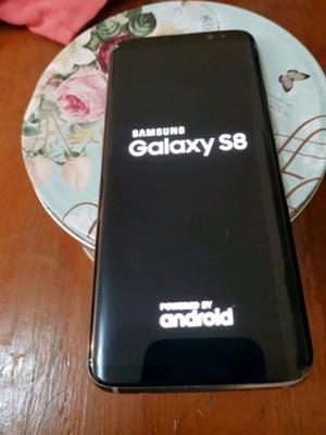 Samsung s8 con detalles