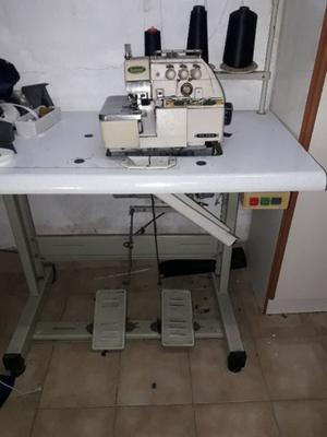 Maquina de coser y remalladora