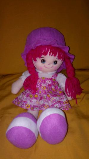 Peluche muñeca Rosa