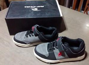 ZAPATILLAS RIP CURL N°32 MODELO ADVOK - MUY BUEN ESTADO !!!