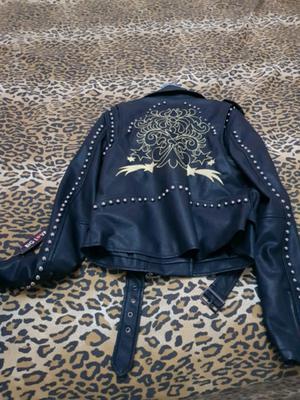 Campera simil cuero