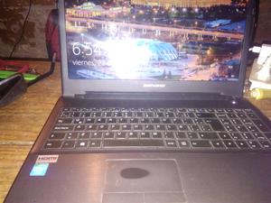 Vendo Notebook o canjeo por play 3