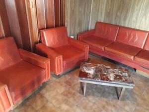 juego de living con mesa ratona y sillones