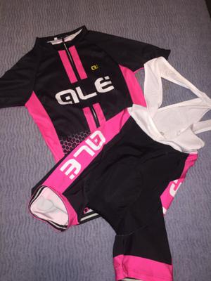 Conjunto ciclismo mujer ALE talle S