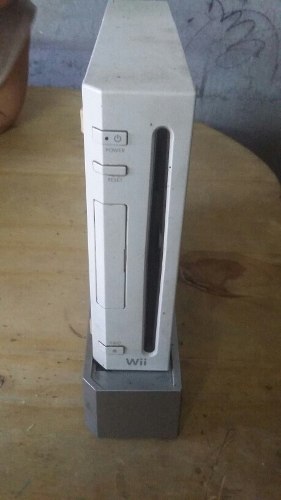 Consola Nitendo Wii Con Cables Visor Sin Jostick