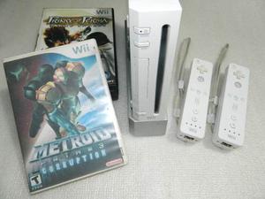 Wii Chipeada + 2 Joystick + 2 Nunchuk + Varios Juegos
