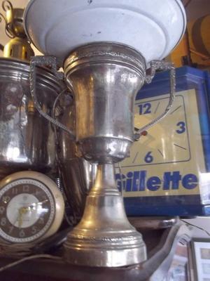 antiguo trofeo campeonato interno copa de futbol de cobre