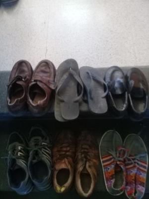 35 pares de zapatos, sandalias, colegiales, zapatillas