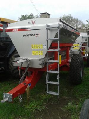 Fertilizadora Fertec  Nueva