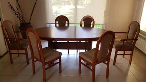 Juego comedor en madera de cedro impecable