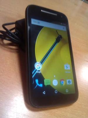 Moto e2 4g libre impecable