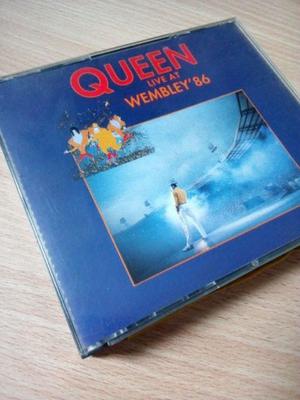 Queen live at Wembley  Doble CD