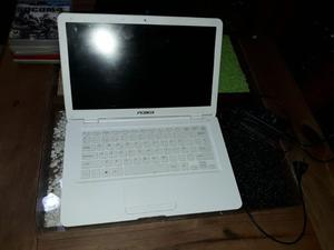 VENDO NOTEBOOK SIGUI PCBOX