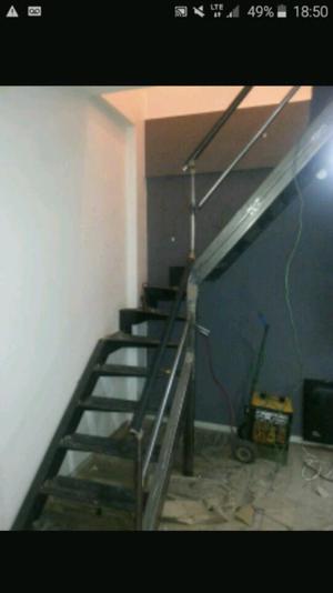 Vendo escalera en moreno