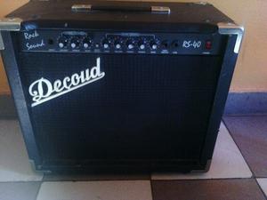 amplificador de guitarra DECOUD 40w muy poco uso $