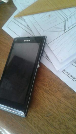 Sony Xperia. 4'7 " o permuto