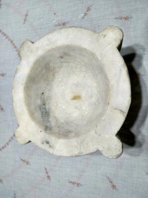 Mortero de mármol antiguo