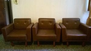 Tres sillones de cuerina