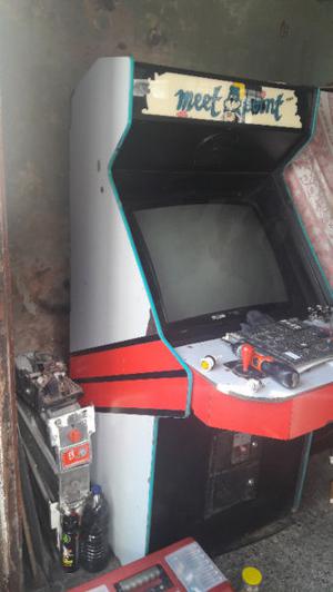 VENDO ARCADE, MAQUINA DE VIDEO JUEGOS, FICHIN DE 28"