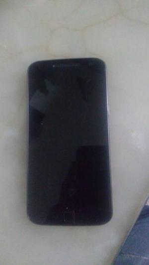 Vendo moto g4plus 32 gigas liberado dual sim