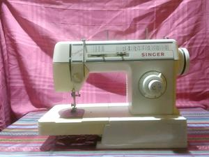 Máquina de coser Singer Creativa 30. Usada
