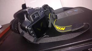 Nikon d reflex con mochila