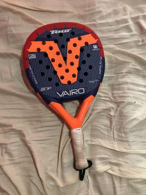 Paleta padel con funda vairo