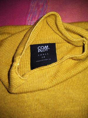 sweater polera Complot de algodon y viscosa amplio