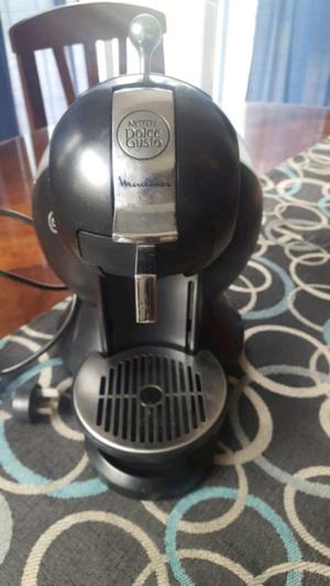 Cafetera Dolce Gusto